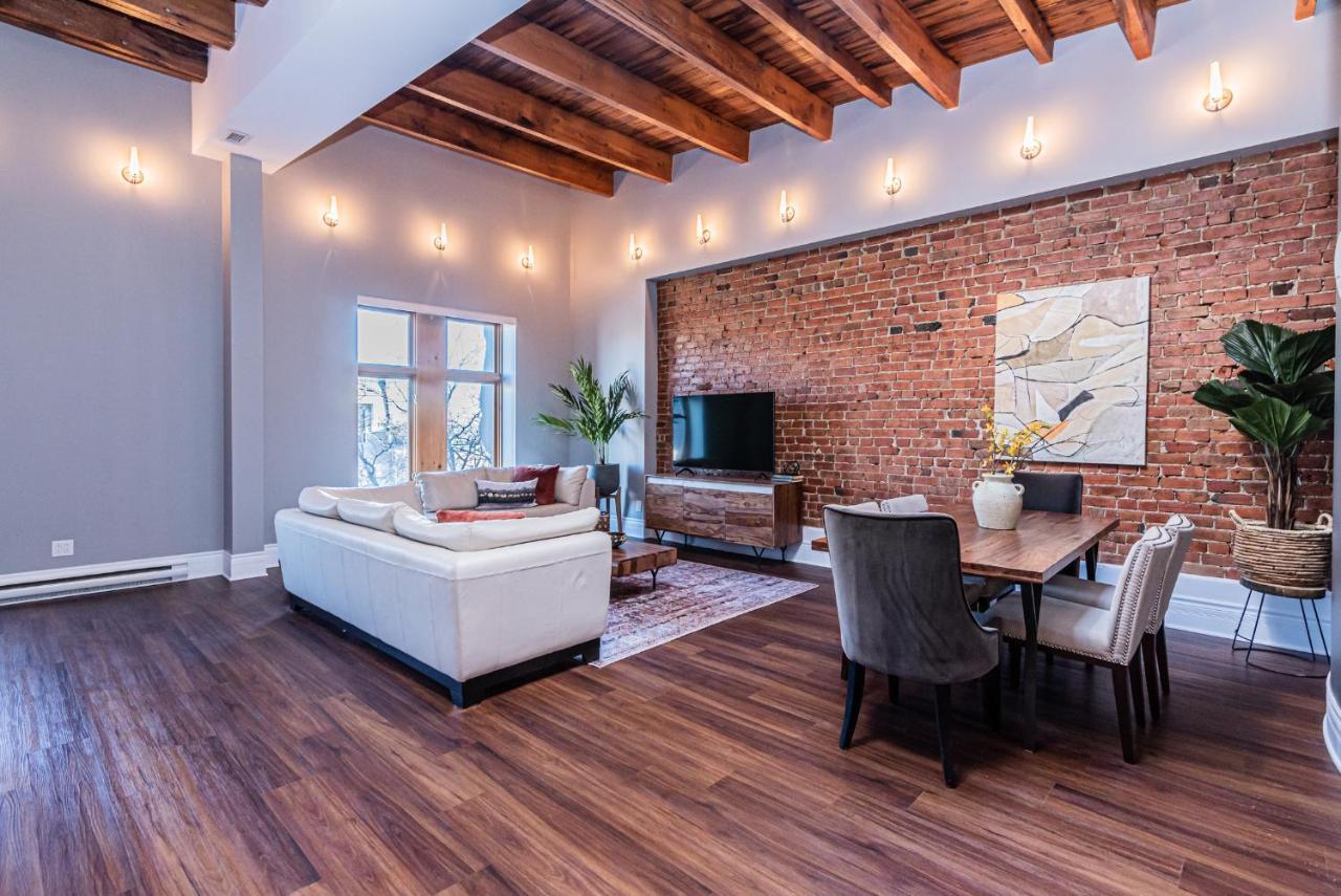 Family Friendly 3-Bedroom Beauty In Le Plateau By Denstays Монреаль Экстерьер фото