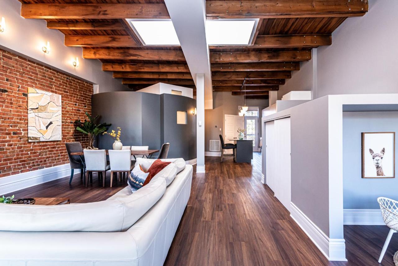 Family Friendly 3-Bedroom Beauty In Le Plateau By Denstays Монреаль Экстерьер фото